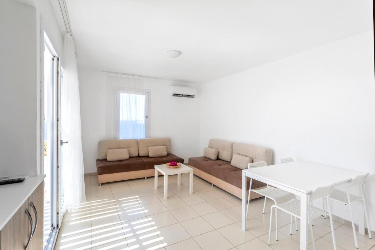 Vega Aparts 3*